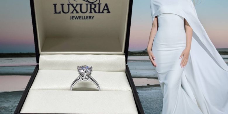 Affordable and ethical substitutes for real diamonds are faux diamond rings.