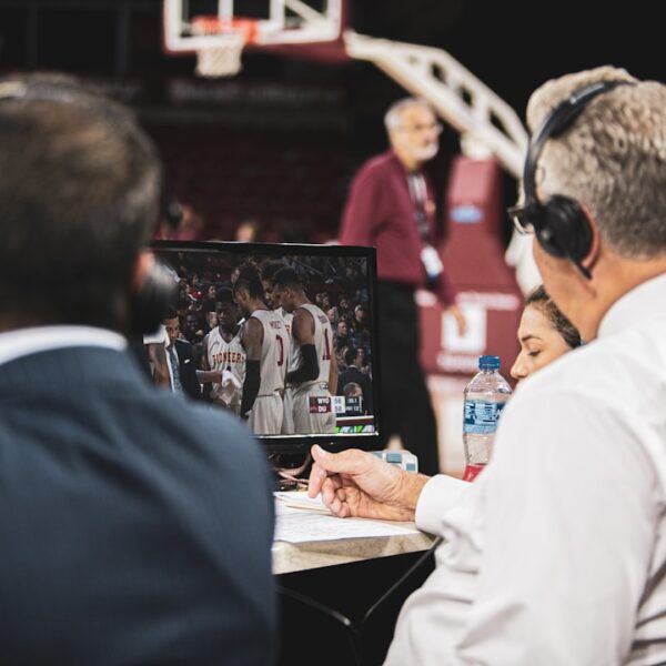 Streameast NBA – Explore Online NBA Streaming and Game Coverage